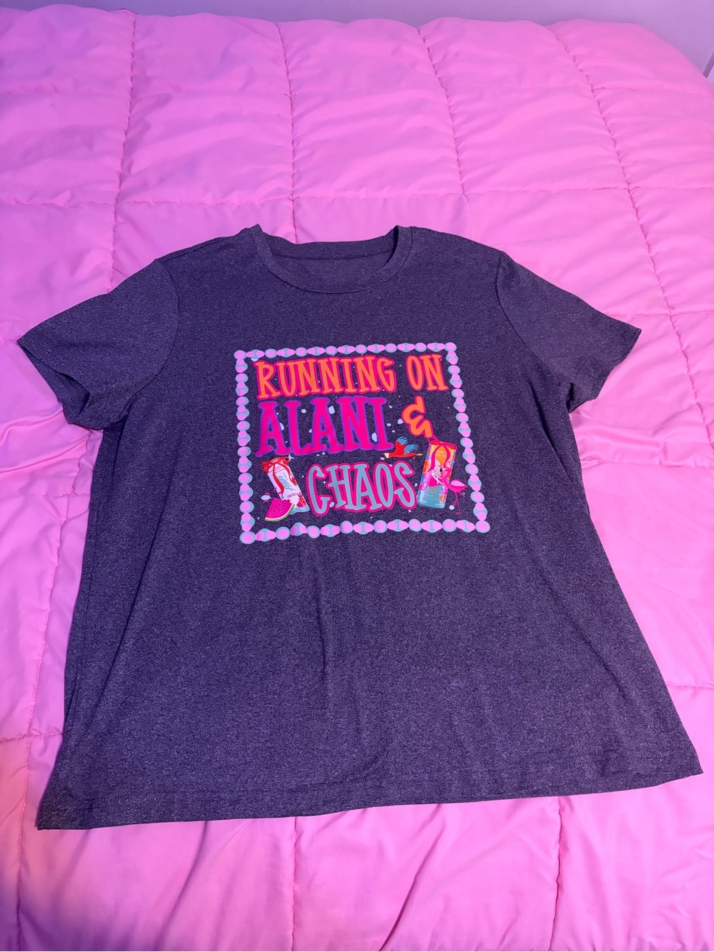 Graphic tee